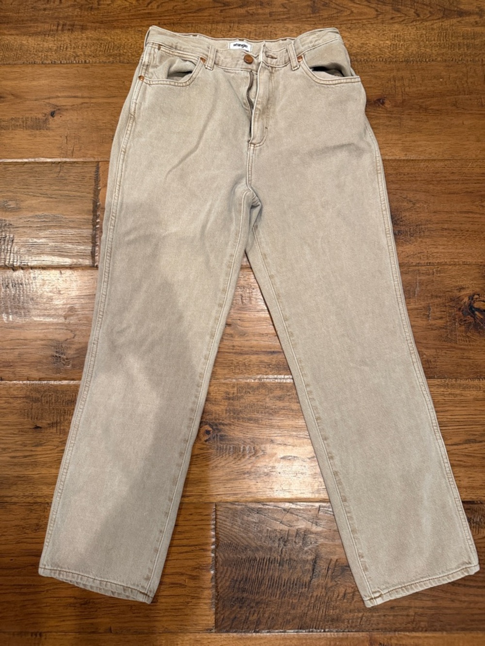 Vintage Wrangler, Wild West. Straight-Leg Jeans. Size 28. Runs small like 26
